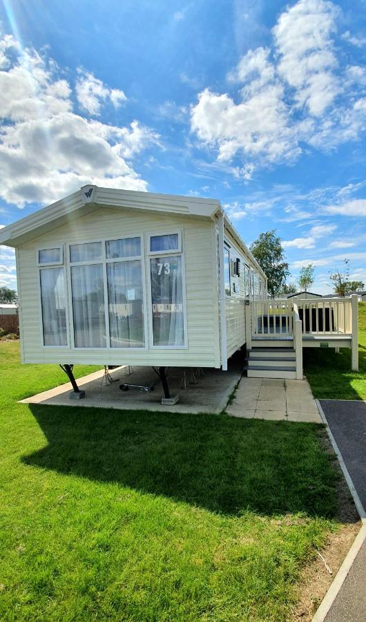 Rj Luxury Caravan Hire With Hot Tub Tattershall Exteriér fotografie