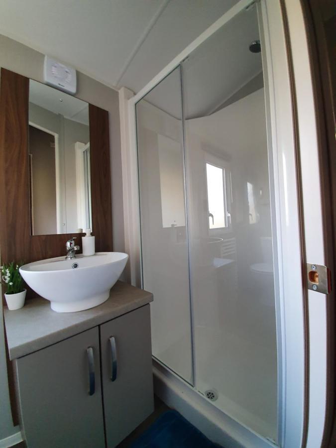 Rj Luxury Caravan Hire With Hot Tub Tattershall Exteriér fotografie